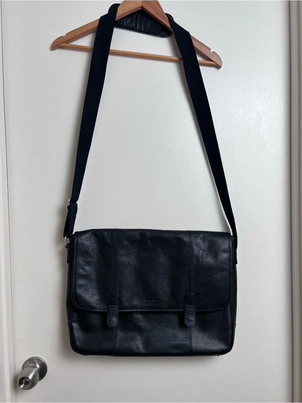 Cole Haan Black Genuine Leather Messenger Laptop Briefcase Crossbody Work Bag